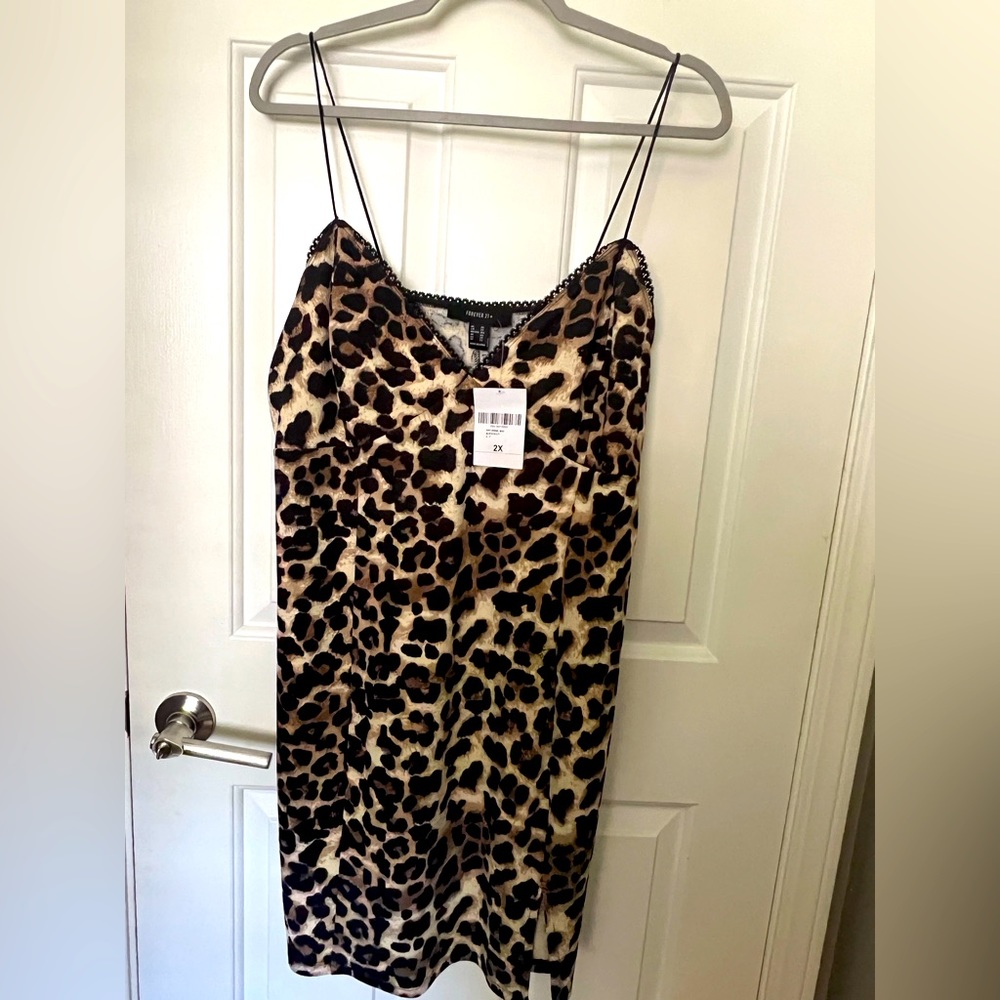 NWT Forever 21 plus size 2X leopard print lingerie type dress w/ left sided slit